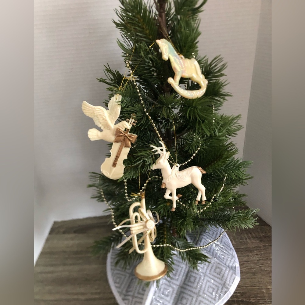 Vtg Cream Holiday Ornament Collection